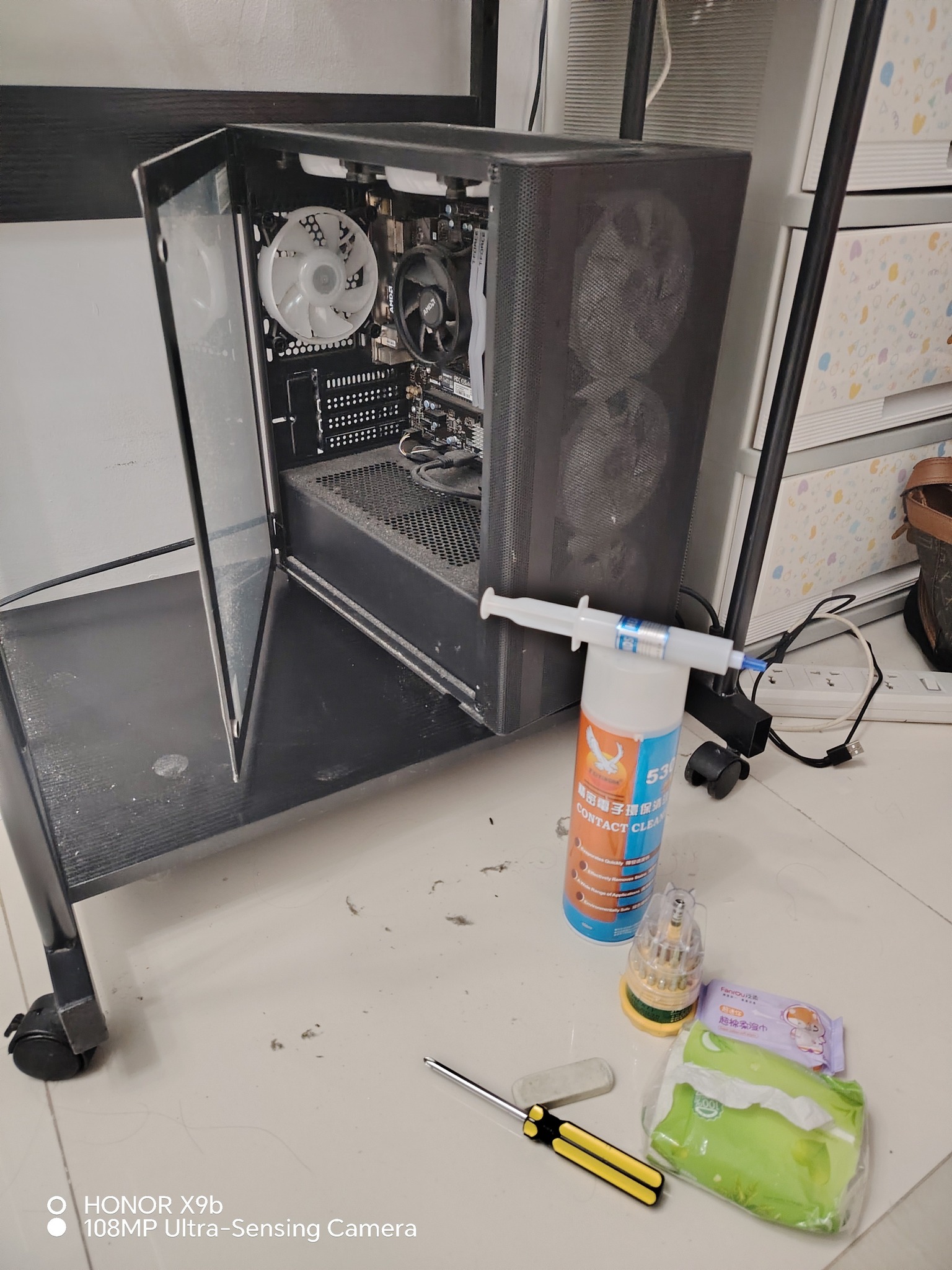 Bench log #C-1825 — Desktop deep clean