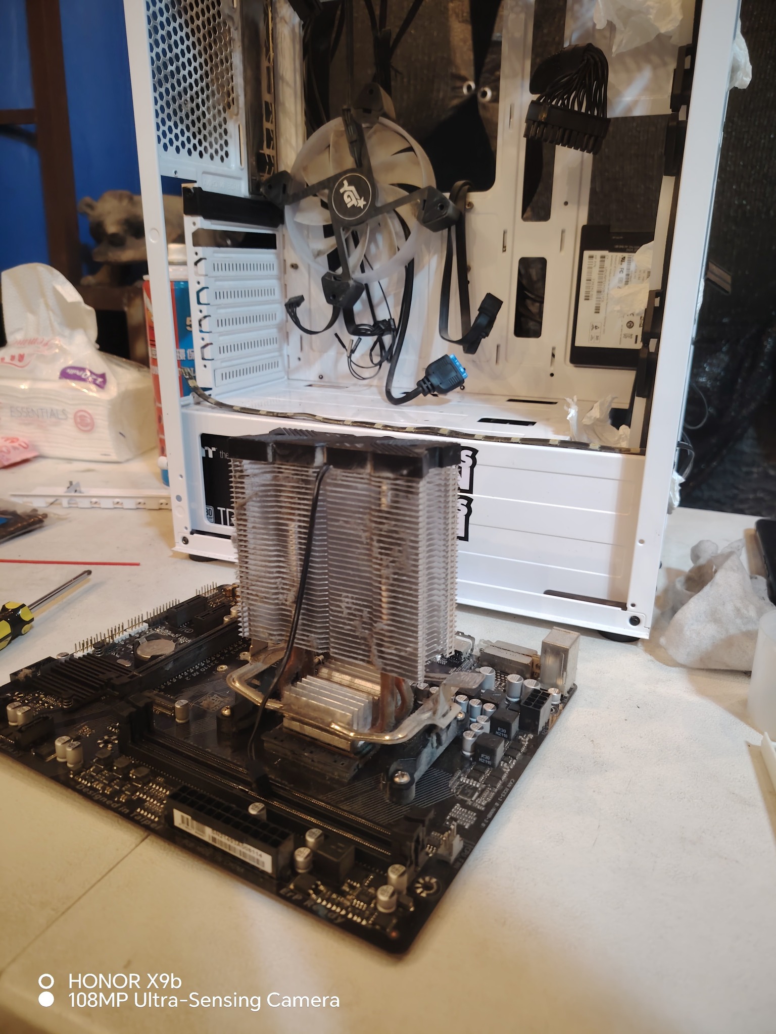 Bench log #C-1828 — Laptop teardown